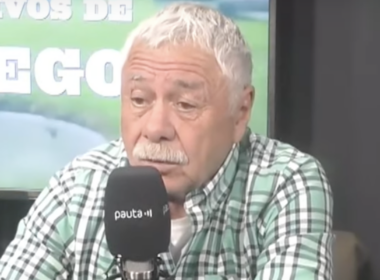 Primer plano de Carlos Caszely.